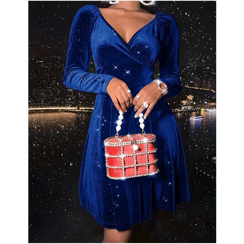 Luxe Surplice Velvet Long Sleeve Party Evening Dress - Picture 6 of 11
